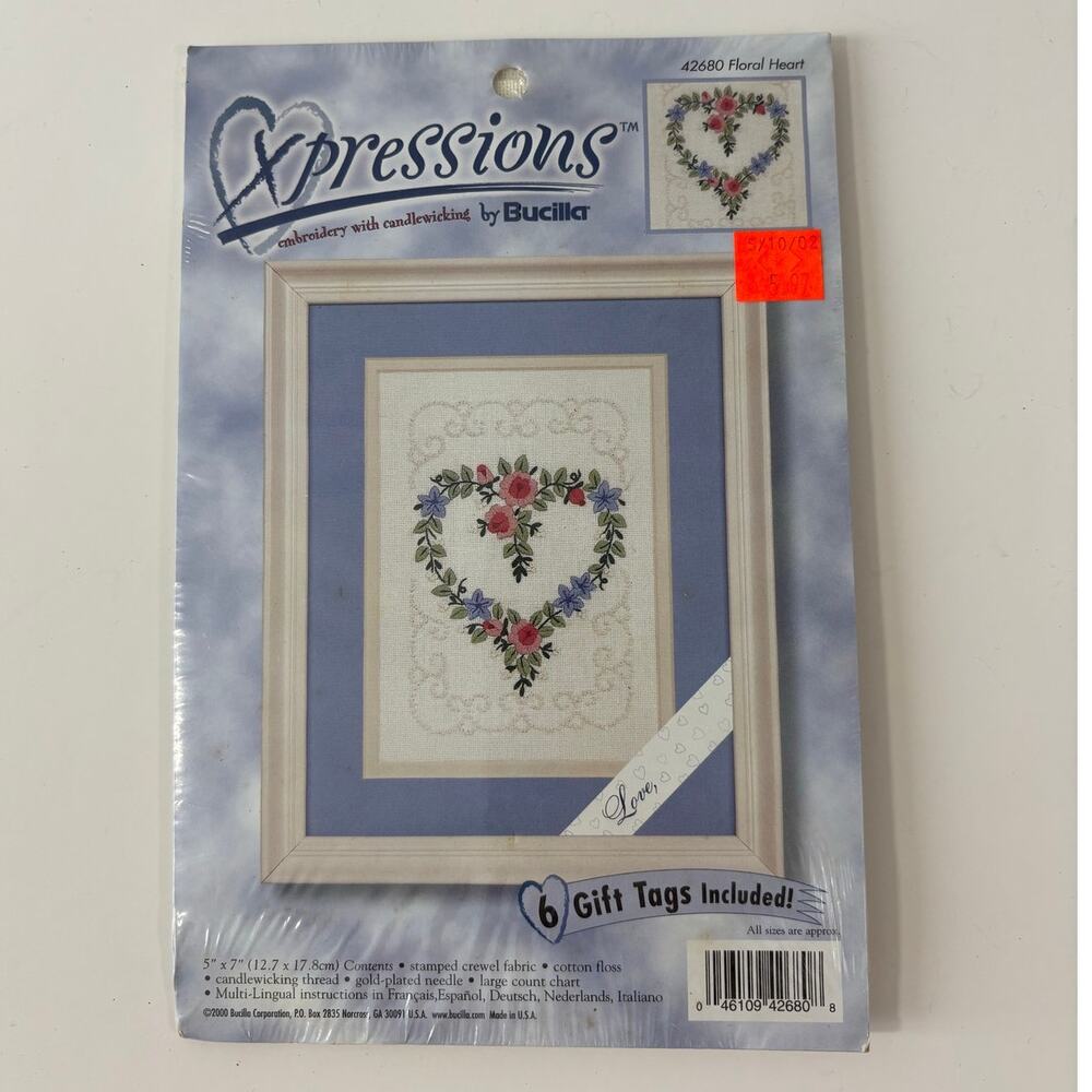 Vintage Bucilla Xpressions Floral Heart Embroidery and Candlewicking Kit New
